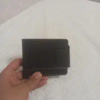 کیف پول مناسب تمام اشخاص سالم سالم