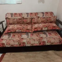 مبل تختخوابشو سالم بدنه فلز محکم|مبلمان خانگی و میز عسلی|لاهیجان, گلستان|دیوار