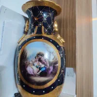 گلدان سورمه ای