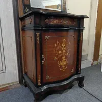 آینه و کنسول