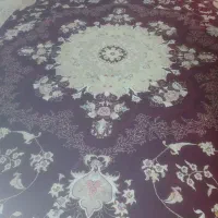 فرش و پشتی کاملا سالم