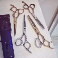 تمام لوازم آرایشگاه کامل کامل به فروش میرسد|آرایشگاه و سالن‌های زیبایی|بجنورد, |دیوار