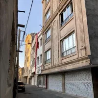 ویلایی وسط شهر خ حکیم