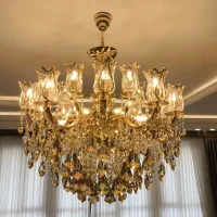 لوستر ۱۰شاخه ، 25شعله ،15لاله،  گارانتی