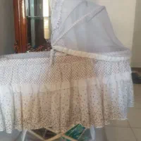 گهواره یا همون تخت کنار مادر