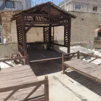 الاچیق با تخت