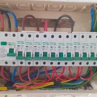 برقکار برق ساختمان برق کار عیب یابی اجرا سینی کابل