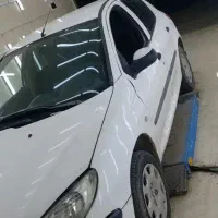 ۲۰۶مدل۸۹فنی سالم پول لازم