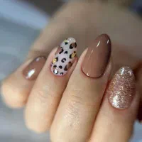 کاشت ناخن تخصصی و آموزش کاشت ناخن تخصصی جشنواره