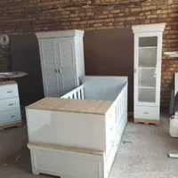 سیسمونی نوزاد نوجوان پینولیو