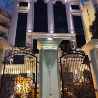 واحد خاص ۵۰۰ متری در زعفرانیه