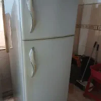 یخچال در حد تمیز فقط گاز میخواد