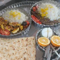 چلوکباب و چلومرغ و جوجه کباب مشتی|خوردنی و آشامیدنی|مهاجران, |دیوار