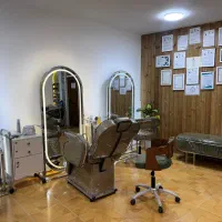 جذب نیروی باتجربه-سالن مجهز vip|استخدام درمانی، زیبایی، بهداشتی|شهرکرد, |دیوار