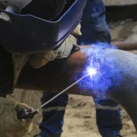 جوشکاری لوله پلی اتیلن وجوشکاری لوله آهنی منزل|خدمات پیشه و مهارت|اندیمشک, |دیوار