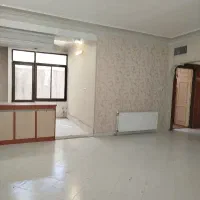 همکف-اوایل-مهدی-با-حیاط-خلوت
