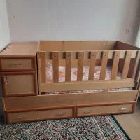 تخت کودک و نوجوان