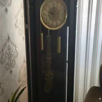 ساعت ایستاده کاملا تمیز