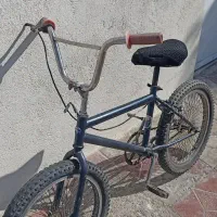 دوچرخه بی‌ام‌ایکس bmx کاملاً سالم دو عدد پرچم|دوچرخه، اسکیت، اسکوتر|نظرآباد, شهرک سید جمال الدین|دیوار