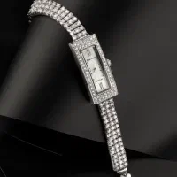 ساعت نگیندار رویال کرون