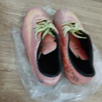 کفش ورزشی سالن