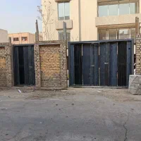 درب و پنجره و سازه های فلزی|خدمات پیشه و مهارت|خمینی‌شهر, |دیوار