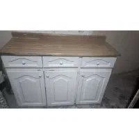 کابینت یک و نیم متری
