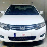 آریو اتوماتیک
