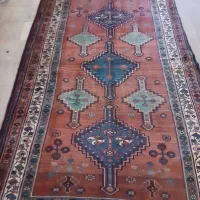 یک جفت کناره گوشتدار .و یک جفت قالیچه کهنه|فرش|تهران, سنگلج (شاپور)|دیوار