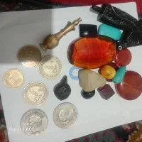 مقداری سنگ|کلکسیون سکه، تمبر، اسکناس|کرمانشاه, |دیوار