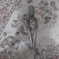 قیچی‌ورق بر (تفرش کاوه)