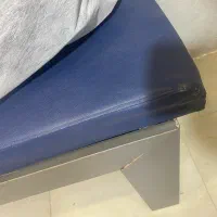 تخت معاینه/ تخت آرایشگاهی /تخت ماساژ /فقط۹۰۰|آرایشی، بهداشتی، درمانی|قم, سالاریه|دیوار