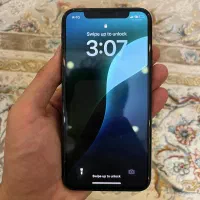 ایفون xs 256 گیگ مشکی در حد نو