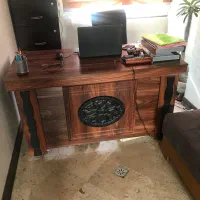 میز اداری و میز مدیریت کاملا سالم