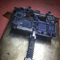 نیازمند میز تعمیرات موبایل