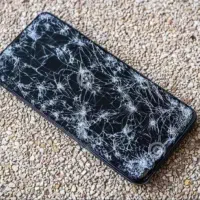 خرید موبایل های ال سی دی شکسته با بالاترین قیمت