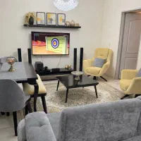 ست مبل پنج نفره همراه ناهار خوری شش نفره