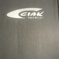 کفش برند کیاک سایز ۴۱ کاملا نو