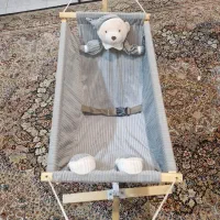 گهواره ننو|تخت و سرویس خواب|ری, شهادت|دیوار