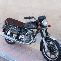 موتور سیکلت ایژ 350 تمیز در حد فابریک
