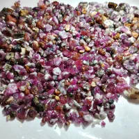 الماس سرخ یاقوت