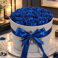 گل رز روبانی آبی مناسب برای هدیه دادن