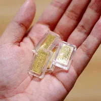 میلی گلد طلا هدیه میده .