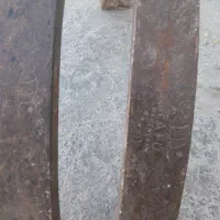 پایه پنجه غازی|ماشین‌آلات صنعتی|دهگلان, |دیوار