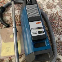 جاروبرقی بوش قدیمی کاملا سالم|جاروبرقی، جارو شارژی، بخارشو|اسلام‌شهر, شهرک قائمیه|دیوار