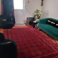 مبل 5نفره دوماه خریدم به خاطر مهاجرت میفروشم|مبلمان خانگی و میز عسلی|شوشتر, |دیوار