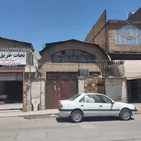 سالن-و-کارگاه-نمایشگاهی-تجاری-حاشیه-بلوار-مفتح