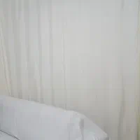 یه عدد پشت پرده به همراه دو تا پرده اتاق خواب ست
