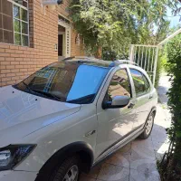 کوییک R 1402