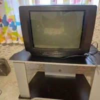 یک عدد تلویزیون ۲۰ اینچ فروشی